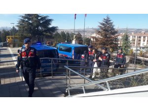 Başkent’te kaçak kazı yapılan 6 kişi yakalandı