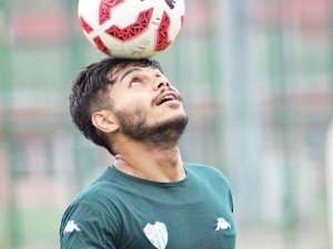 Isparta 32 Spor’dan orta sahaya takviye