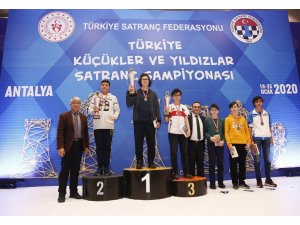 Aliağalı Atakan Mert Biçer Türkiye 2’ncisi oldu
