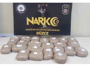 Düzce polisi 24 kilo esrar ele geçirdi