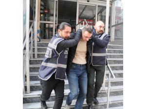 Şişli'de park halindeki araçlara zarar veren şüpheli adliye sevk edildi