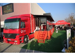 Vodafone Business Dijitalleşme Tırı Türkiye turunu tamamladı