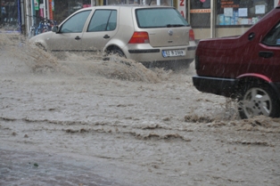 Kadınhanı'nda şiddetli yağış