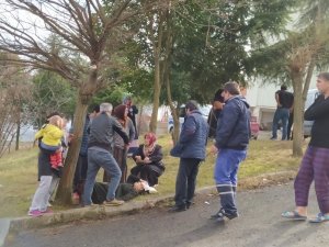Freni boşalan yolcu minibüsü faciaya yol açıyordu: minibüsten atlayarak kurtuldular