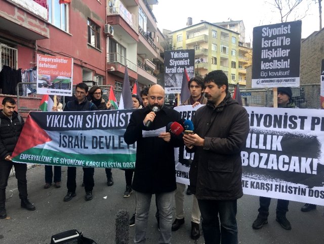 Sözde barış planı, ABD'nin İstanbul Başkonsolosluğu önünde protesto edildi