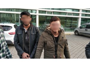 Limandan çıkan kamyonlardan hırsızlık yapan 2 kişi yaralandı