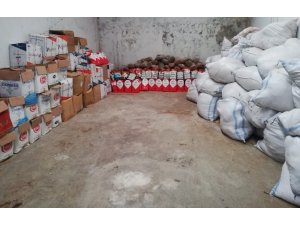 Mustafakemalpaşa’da kaçak tütün ürünleri satışı yapan iş yerlerine baskın