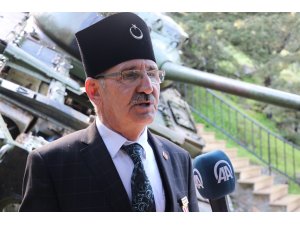 Kıbrıs'ta gazi olduğu yeri 46 yıl sonra çocuklarıyla ziyaret etti