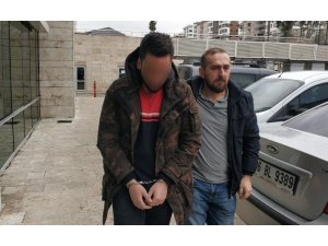 Evinde satışa hazır uyuşturucuyla yakalandı