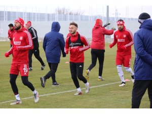 Lider Sivasspor’da neşeli idman