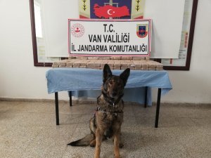 Başkale’de 69 kilo eroin ele geçirildi