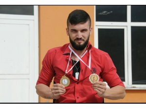 Engelli güreşçi antrenör oldu
