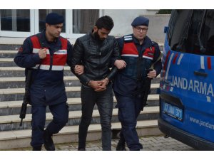 Antalya'da yağma ve şantaj iddiasıyla 2 şüpheli gözaltına alındı