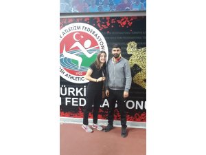 Rekorları kıran Yaren Türkiye Şampiyonu oldu