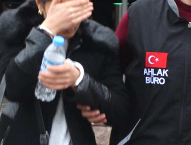 Karapınar'da fuhuş operasyonu: 4 kişi sınır dışı edildi!