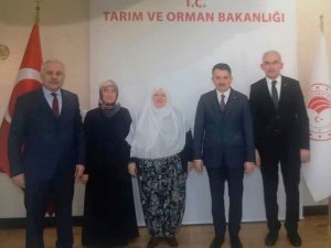 Tarım ve Orman Bakanı Pakdemirli, Mihalgazi Belediye Başkanı Akgün'ü kabul etti
