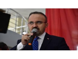 Bülent Turan: "O bayrağa uzanan el kırılır"