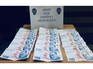 Baba oğluna verdiği sahte para ile yakalandı