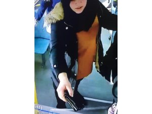 Cüzdanını otobüste düşürdü, şoförün cevabıyla şok oldu