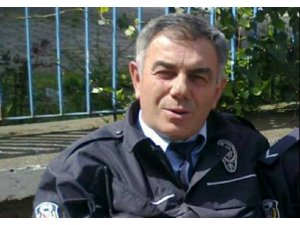 Emekli polis deniz kenarında tabancayla intihar etti