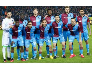 Trabzonspor, Fenerbahçe karşısında evinde 19 yıl sonra bir ilki başardı