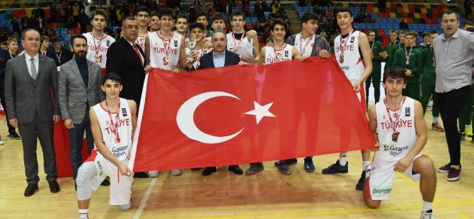 Yıldız milliler Konya’da şampiyon oldu