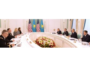 Kazakistan Cumhurbaşkanı Tokayev, ABD Dışişleri Bakanı Pompeo'yu kabul etti