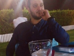 İzmir’de şüpheli ölüm: Eczane elemanı uykusundan uyanamadı