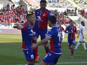 Altınordu’da yeni transferler hızlı uyum sağladı