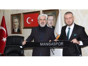 AK Parti İl Başkanı Hızlı’yı maça davet ettiler