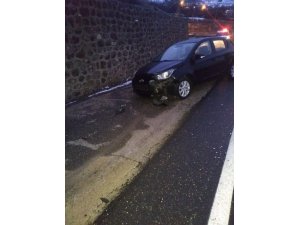 Sivas’ta trafik kazası: 2 yaralı