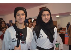 İkiz taekwondocular minderde başarıya doymuyor