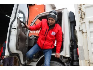 28 yıldır depremzedelerin yardımına koşuyor