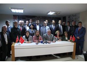 30 ilçeden Başkan Yücel’e destek