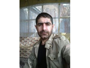 Ağrı’da, bir kadın eşini satırla öldürdü