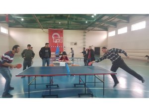 Çınar’da masa tenisi turnuvası