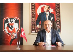 Mehmet Büyükekşi: "Uyuyan dev uyanıyor"