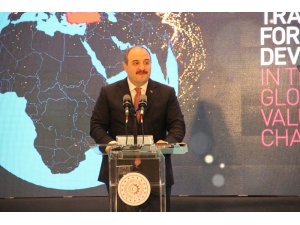 Bakan Varank: ’’Türkiye’nin otomobili projesiyle, üstünlüklerimizi yeni ve heyecan verici bir alana taşıyoruz’’