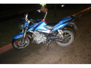Adana'da devrilen motosikletin sürücüsü öldü