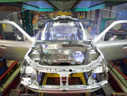 Otomotivde ihracat lideri Renault