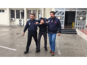 Hırsızlardan ilginç yöntem: Kiraladıkları arabayı, çalındı diye ihbar etmişler