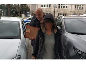 Marketten cüzdan hırsızlığına gözaltı