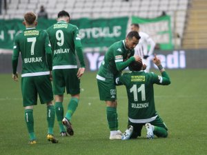 Bursaspor’da gözler Yevhen Seleznov’da
