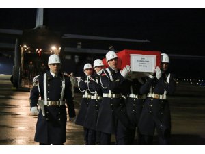 Van'da çığ düşmesi sonucu şehit olan askerin cenazesi Muğla'ya getirildi