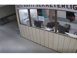 Elazığ depreminin şiddeti hastanedeki kameralara böyle yansıdı