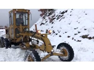 Manisa Kar yağışı hayatı olumsuz etkiliyor