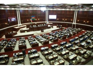 Azerbaycan’da seçime son 2 gün kaldı