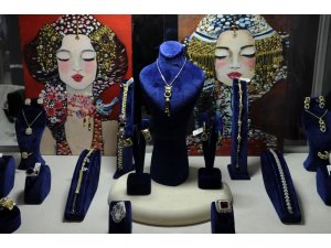 Sevgililer Günü’ne özel mücevher fuarı kapılarını açtı