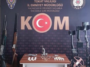 Tokat merkezli 5 ilde tarihi eser operasyonu: 25 gözaltı