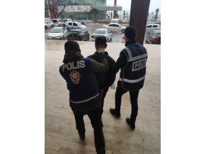 İzmir’de 9 evi soyan hırsız yakalandı